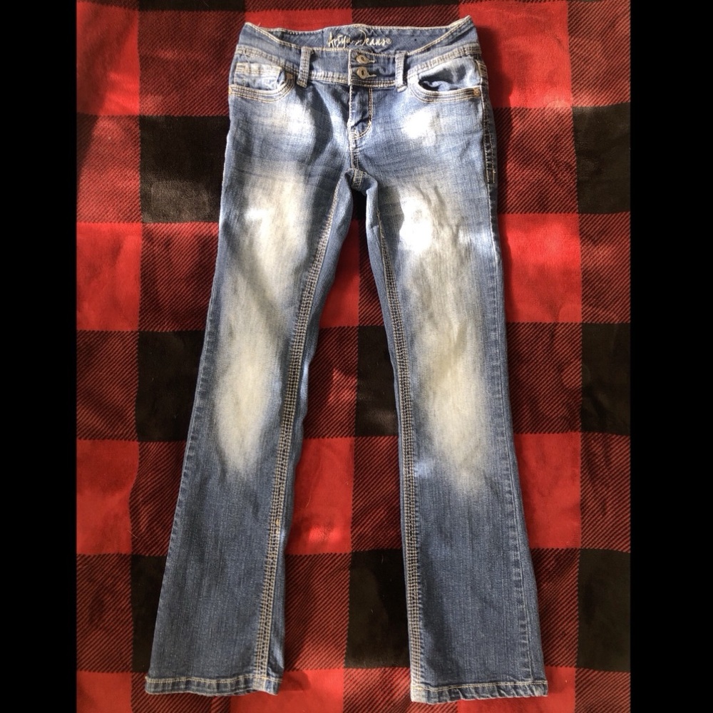 Fits like a size 1. Offers welcome!